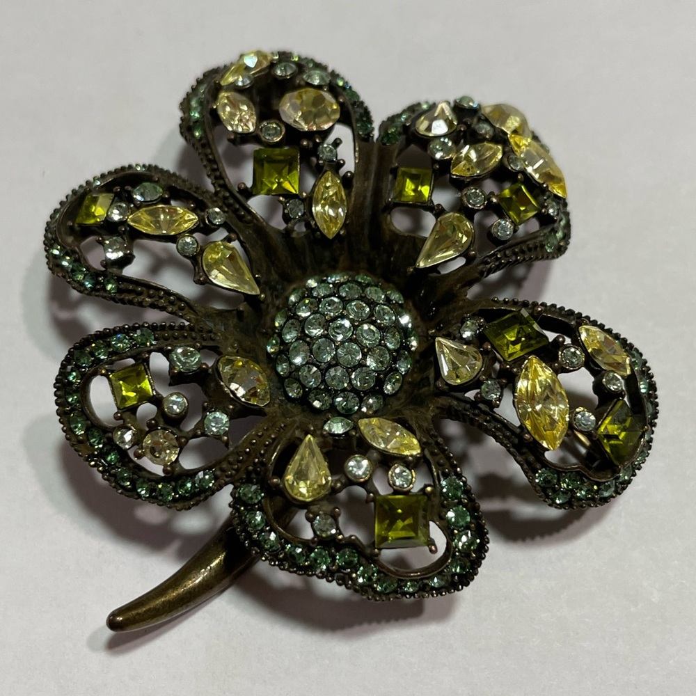 Heidi Daus Vintage Sparkling Flower pin